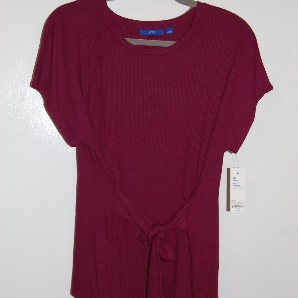 Tie waist, ribbed, wine colored top